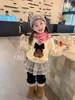 26 Nueva colección Otoño/Invierno: sudaderas de caricatura con forro de felpa para niñas, capas base de manga larga holgadas y cálidas para bebés y niños pequeños, tops para bebés