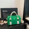 2026 Nueva Moda Bolso de Hombro Único Estilo Coreano para Mujer Alta Apariencia Bolso de Mano Tipo Almohada Casual Ligero para Viaje Bolso Cruzado