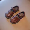 Zapatos Mary Jane para Niñas de Charol con Velcro Zapatos de Princesa para Bebé Estilo Verano 2025 Zapatos Pequeños de Cuero Modernos Suela Suave Punta Cuadrada Zapatos Casuales