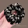Scrunchie de rede de renda de bolinhas novo estilo coreano com um toque vintage e sofisticado, adequado para rabos de cavalo, um acessório de cabelo para meninas