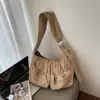Bolsa Transversal de Menina Fofa Estilo Preguiçoso Bolsa Feminina Nova Bolsa Tote de Ombro Grande Capacidade Bolsa de Ombro para o Dia a Dia com Múltiplos Bolsos Plissada