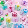 Llavero Colgante de Mariposa Multicolor Degradado, Decoración Creativa Personalizada para Mochila y Auriculares, Regalo Sencillo