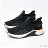 Novos sapatos casuais masculinos de primavera e verão sapatos de malha confortáveis tênis de corrida leves tênis de malha para atividades ao ar livre estudantes