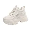 Zapatillas de moda 2026 nuevo modelo de verano para estudiantes, transpirables, a la moda, versátiles, de suela gruesa, ligeras, estilo 'dad shoes' para mujer