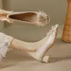 Zapatos de compromiso rojos de tacón bajo, zapatos de novia con tacón grueso que no cansan los pies, impresionante vestido de novia HeXiu estilo francés, zapatos de tacón alto para mujeres embarazadas