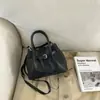 Bolso de Mano Retro de Gran Capacidad para Mujer Bolso 2026 Primavera Nuevo Estilo Bolso Cubo Simple de Hombro Cruzado Bolso de Viaje
