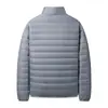 Comercio Electrónico Transfronterizo Ropa de Abrigo para Hombre Nueva Llegada Engrosada de Invierno Cuello Alto Algodón para Personas de Mediana Edad y Jóvenes Algodón Relleno Casual Talla Grande Color Sólido