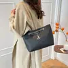 Bolso de un solo hombro con estampado de ciervo, Bolso para mujer con estampado de lichi, Bolso de cadena Primavera 2026, Bolso de gran capacidad, Venta al por mayor de comercio exterior, Bolso cruzado estilo coreano