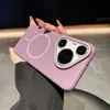 Funda magnética de PC de color suave compatible con Huawei P70PRO, amigable con la piel, MATE70 dorado desierto P70 anticaída