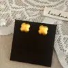 Lujo Ligero Estilo Francés, Sensación de Alta Gama, Estilo Dulce y Fresco, Pendientes de Flor de Cuatro Hojas Cepillados, Diseño Único y Versátil, Pendientes de Nicho