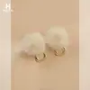 Brincos Grandes Florais Assimétricos Vermelhos Aveludados para Mulheres, Luxo Acessível, High-End, Brincos Elegantes e Atmosféricos Novos Brincos 2025