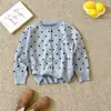 Suéter Superior de Punto para Niña Otoño/Invierno 2026 Cárdigan de Punto con Lunares Franceses Vintage Abrigo Elegante Versátil para Niñas Pequeñas