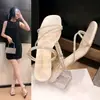 Chinelos Franceses de Strass Mais Vendidos para o Verão de 2025 para Mulheres, Saltos Altos Estilo Fada de Salto Médio, Sandálias Versáteis de Salto Baixo que Combinam com Vestidos