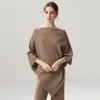 Otoño e Invierno Nueva Camiseta Base de Punto de Cachemira Moda Color Sólido Simple Manga Murciélago Cuello de un Hombro Manga Larga para Mujer Elegante