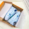Zapatos de hombre de estación europea, marca de moda, zapatos casuales de alta gama con diamantes de imitación, diseño de nicho, zapatos de tabla, zapatos de personalidad de moda para hombre
