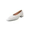 Estilo minimalista old money~Mocasines de cuero con puntera cuadrada y tacón grueso, nuevo modelo otoño 2026, sin cordones, zapatos pequeños de cuero de moda y cómodos