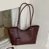 Bolso de gran capacidad con patrón tejido para el día a día, nuevo modelo 2026, bolso de hombro o axila relajado y simple, bolso tote a la moda