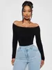 Top cruzado de un hombro con manga larga, superventas transfronterizo europeo y americano para mujer, hombros descubiertos, corte ajustado, estilo corto, sexy y que realza la figura, crop top