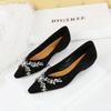 3683-H69 Zapatos Elegantes de Mujer Estilo Coreano Punta Fina Suede Poco Profundo Zapatos de Salón Cuña Tacón Bajo Cadena de Diamantes de Agua para Mujer