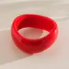 Pulsera circular irregular de acrílico con degradado transfronterizo europea y americana, sensación de nicho de alta gama, joyería simple personalizada para mujer