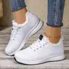 Zapatos de Hombre de Otoño Malla Fly-knit Transpirables Suela Suave Slip-on Zapatos de Hombre Perezoso Versátiles para Ir al Trabajo Casual Zapatos Individuales Nuevo Estilo