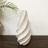 Vaso de Flores Cerâmico Moderno Minimalista Transfronteiriço Vaso em Formato de Espiral Geométrica Ornamentos de Decoração para Casa Estilo Europeu Presentes