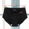 Calcinha Feminina Fina de Seda de Gelo Estilo Japonês, Cintura Média Respirável Sem Costura Sexy com Estampa de Lábios