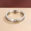 Anillo de dedo de diseño exclusivo de círculo completo de moda exquisito con incrustaciones de diamantes de circonita estilo corte retro anillo de dedo de arcoíris