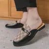 Mocasines de verano sin cordones de punta cerrada transfronterizos, zapatillas de estar por casa de ajuste moderno, zapatos casuales formales de negocios, zapatos para hombre de talla grande
