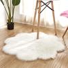 Alfombra de felpa blanca estilo europeo para sala de estar, con forma de flor de ciruelo, para invierno, para dormitorio, mesita de noche, de lana sintética