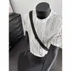 Camiseta de Manga Corta para Hombre de Seda de Hielo Fina a Rayas, Nueva Tendencia Fresca y Sencilla, Gama Alta, Verano 2026