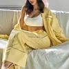Conjunto de Camisa Listrada para Mulheres, Moda Europeia e Americana, Novo Conjunto de Duas Peças com Cardigã de Manga Longa Estampado e Gola Lapela, Calça Longa Casual