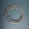 Accesorios de Moda de Alta Gama para Mujer, Colgantes de Acero Inoxidable, Collares Personalizados, Estilo Lujo Ligero, Joyería de Nicho, Disponibles en Stock
