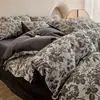 Juego de Ropa de Cama de Cuatro Piezas Estilo Wabi-Sabi Vintage Jacquard Lavado Gris Carbón Color Oscuro, Ropa de Cama Retro Rayada, Sábana Plana, Sábana Ajustable