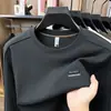 Sudaderas de cuello redondo y manga larga para otoño e invierno, camisetas de moda y tendencia, capas base para hombre, tops versátiles, venta directa de fábrica, en stock