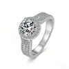 Joyería Elegante de Venta Caliente Transfronteriza Anillo de Plata S925 Chapado en Platino con Moissanita Estilo Hip-Hop Lujo Tendencia Accesorio para la Mano