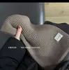 Bufanda larga estilo japonés para mujer, cálida en invierno, calentador de cuello de lana tejido de color liso, adecuado para estudiantes, versión coreana para hombres y parejas, versátil
