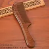 Pente almofadado de sândalo dourado esculpido para mulheres com cabelos longos, pente de massagem meridianos de sândalo, pente de terapia capilar, item de presente