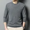 Suéter Puyuan cor sólida gola redonda manga longa suéter masculino com lã primavera e outono suéter masculino segunda pele