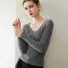 Nuevo suéter de cuello en V 100% cachemir para mujer, nuevo de otoño e invierno 2026, ajuste ceñido, capa base de punto de cachemir de cabra, suéter interior de punto