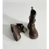 Hebilla de cinturón estilo británico, botas Martin de suela gruesa que aumentan la altura para mujer, nueva colección otoño/invierno 2026, versátiles para dos looks diferentes, efecto adelgazante y elegantes en la paleta de colores Maillard