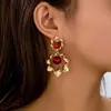Diseño Coreano de Dos Piezas Retro Plisado Elegante Exagerado Pendientes Rojos de Perlas de Imitación para Mujer Pendientes de Lujo Ligero de Alta Gama