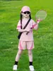 Conjunto Deportivo de Niña Verano 2026 Nuevo Atuendo de Verano con Estilo para Niños Mayores, Conjunto de Dos Piezas con Top de Manga Corta y Shorts para Niñas