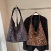 Bolsa Tote Retro Estampada de Leopardo para Mulheres Outono e Inverno 2026 Novo Estilo Coreano Casual Versátil Roupa de Trabalho Bolsa de Ombro de Grande Capacidade