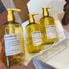 Conjunto de Cuidados para Banheiro 4Cc Grande Saída 500ml Parede Grossa Hotel Comercial Sabonete Líquido para Mãos Gel de Banho Óleo de Chá Frasco