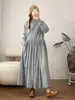 Moda Otoño 2026: Vestido de Manga Larga Plisado de Corte Holgado Estilo Artístico para Mujer al por Mayor