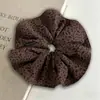 Scrunchie Vintage Estampado de Leopardo para Mulheres, Elegante e de Alto Padrão, Elástico de Cabelo Oversized para o Verão, Estilo Retro Francês