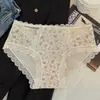 Bragas Florales de Encaje Pastorales para Mujer, Refuerzo Extendido de Algodón Puro, Tiro Medio, Ajustadas a la Cadera, Huecas, Transpirables, Bragas Triángulo