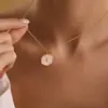Amazon Venda Quente Transfronteiriça Novo Colar Cruz de Cobre Simples Nicho Versátil Corrente da Clavícula Joias Femininas Atacado