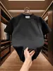 Camiseta de Manga Corta para Hombre con Bordado de Letra Tridimensional, Estilo Nuevo Verano 2026, Camiseta Simple Casual y Versátil de Cuello Redondo para Hombre